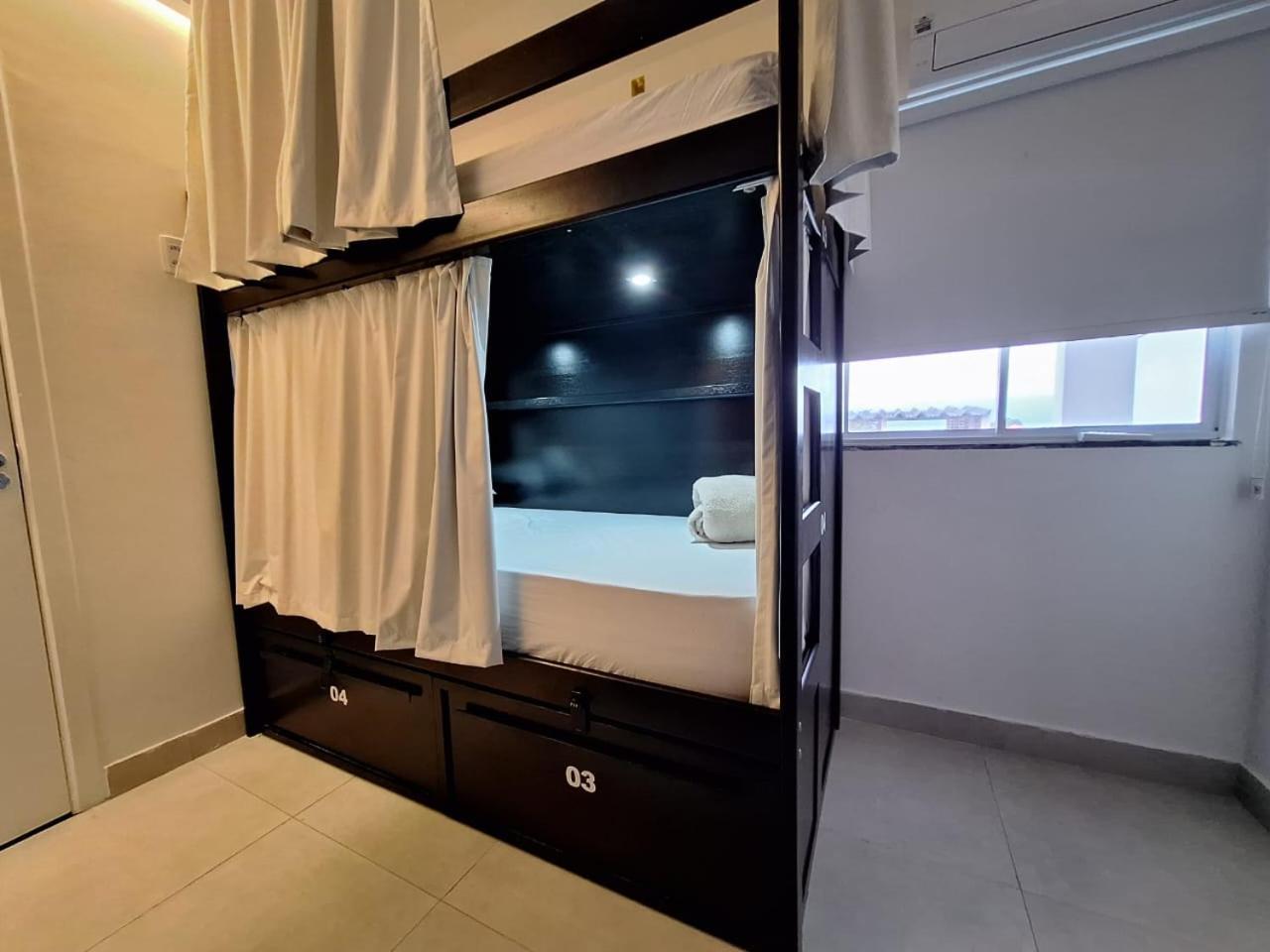 Bunk Bed in Mixed Dormitory Room